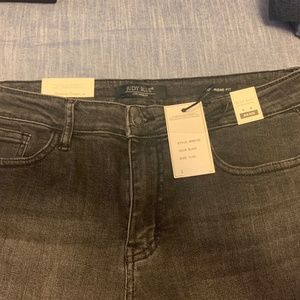 NWT JUDY BLUE black wash boyfriend fit jeans size 11/30